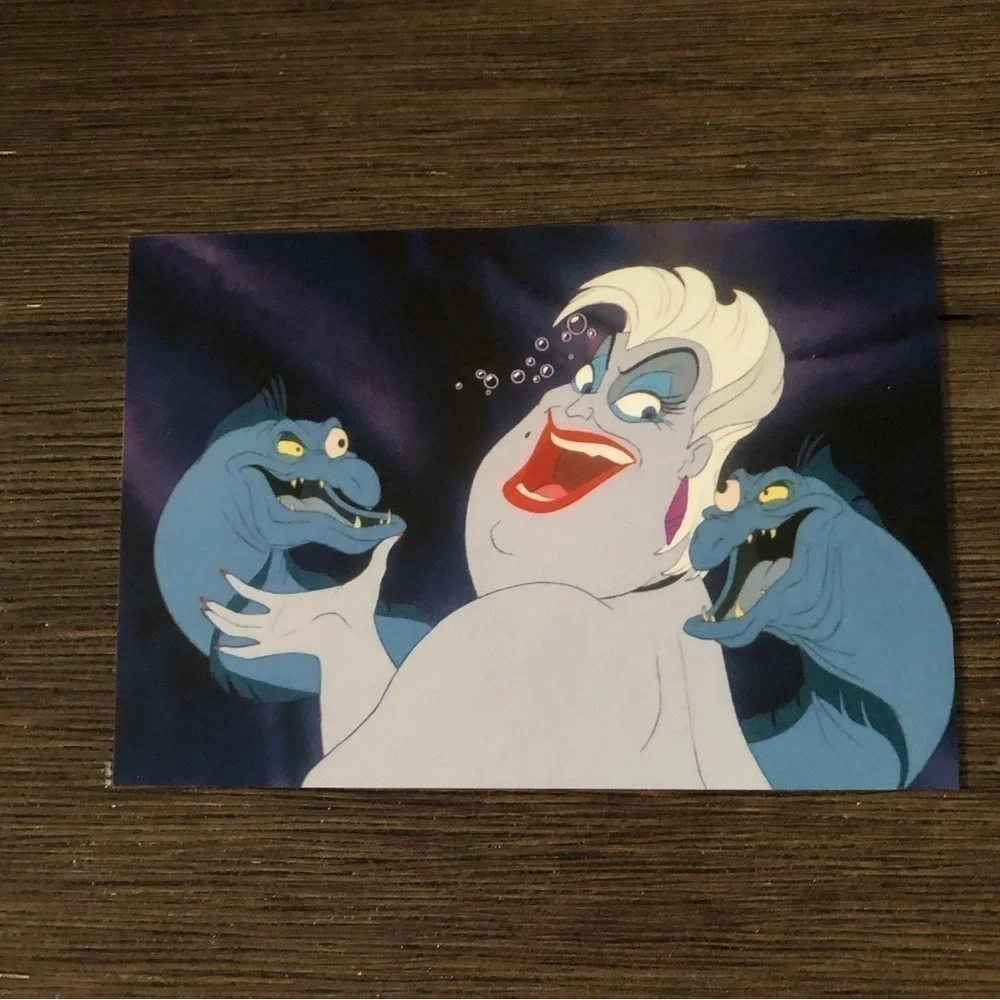 Disney Villains Postcards: The Little Mermaid: Ursula 4 pack.